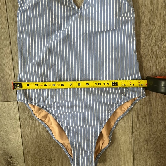 NWT J.Crew Seersucker Bathing Suit - Picture 6 of 8